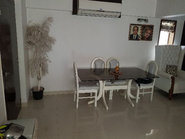 2 BHK Flat for Sale in Juhu - Green Fields